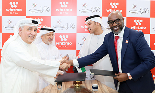 Whizmo and Injazat Group partnership signing